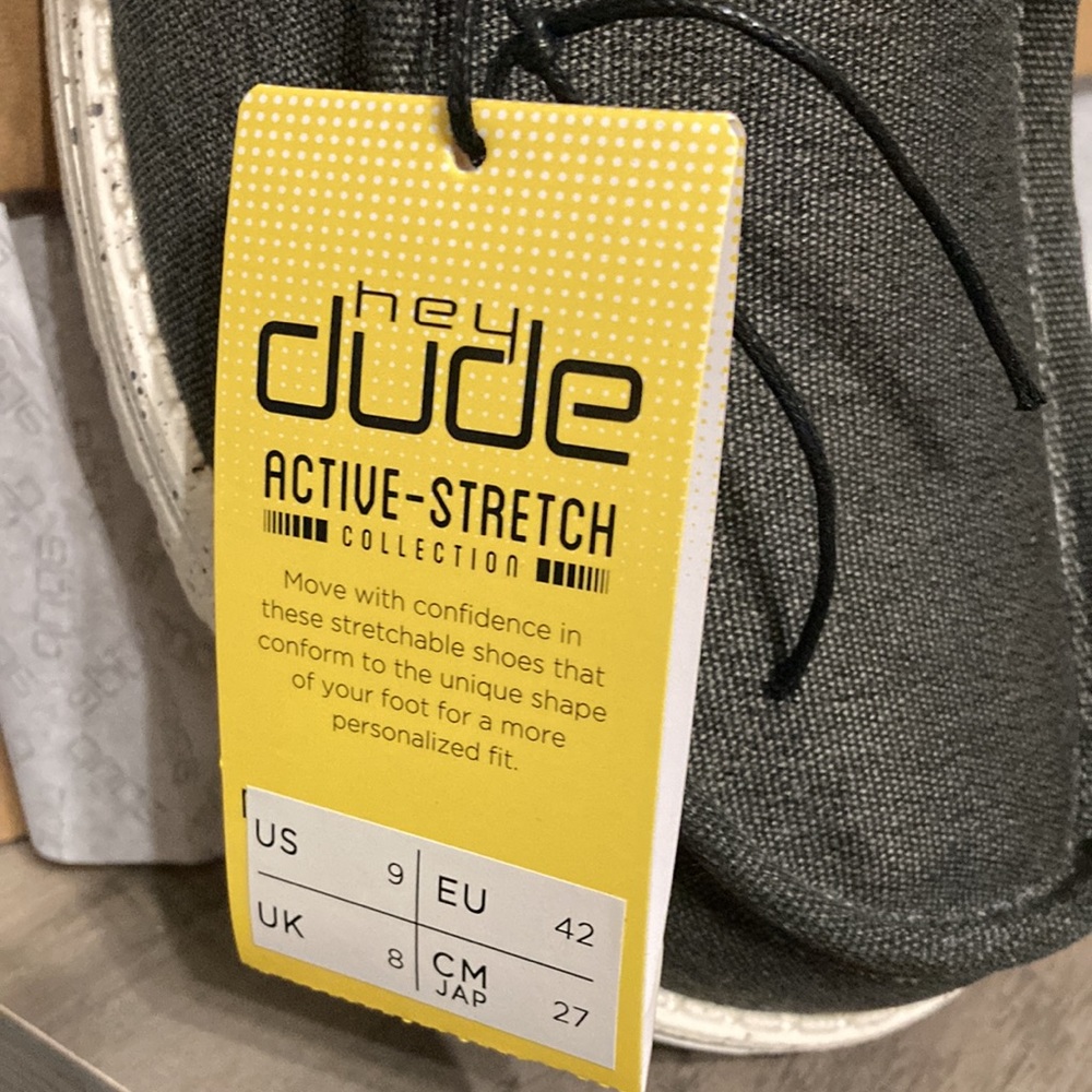 NIB MEN'S WALLY FUNK STRETCH BLACK HEY DUDES - Picture 3 of 13